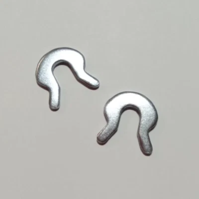 E-BRAKE RETAINING HORSESHOE CLIPS 2PK VOLKSWAGEN T1 BUG & SUPER BEETLE 1949-1979 - Image 1 of 2