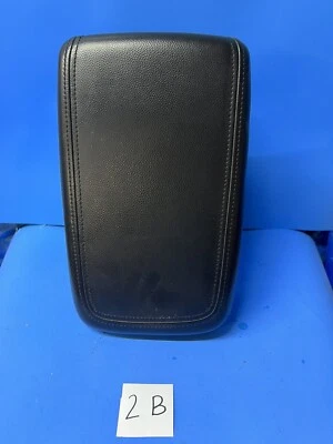 Chevrolet Captiva Sport 2012-2015 consola central delantera reposabrazos tapa cubierta fabricante original negro Foto 1 de 4