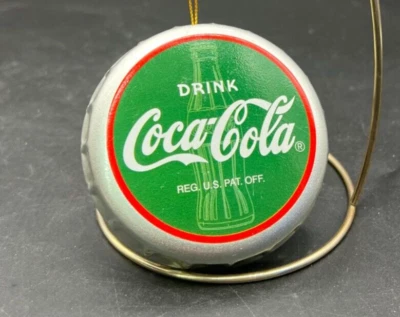 Tapa Botella Coca-Cola Adorno Navidad Bebida Coca-Cola Etiqueta Verde 2003 Foto 1 de 2