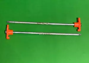 Set of 2 Metal Tent Stakes, Near Mint, Free Shipping! - Picture 1 of 3