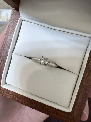 14k White Gold Emerald Cut Engagement Or Promise Ring Size 6 - Image 1 of 4