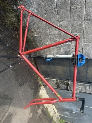 60cm Raleigh Elan Frameset For Use With 700c Rim Brake Wheels BSA Reynolds 501 - Image 1 of 4