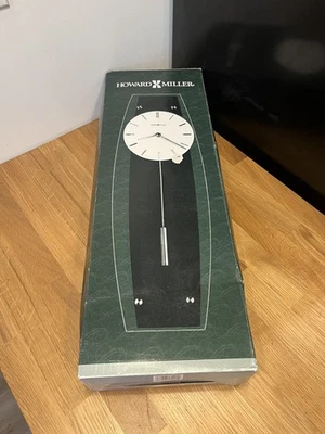 Reloj de Pared Howard Miller Cyrus, Acabado Espresso Péndulo Cilíndrico Cuarzo Movimiento Foto 1 de 4