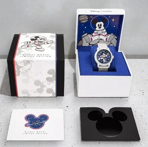Orologio automatico Fossil x Disney Topolino astronauta limitato a 1008 INUTILIZZATO - Foto 1 di 24