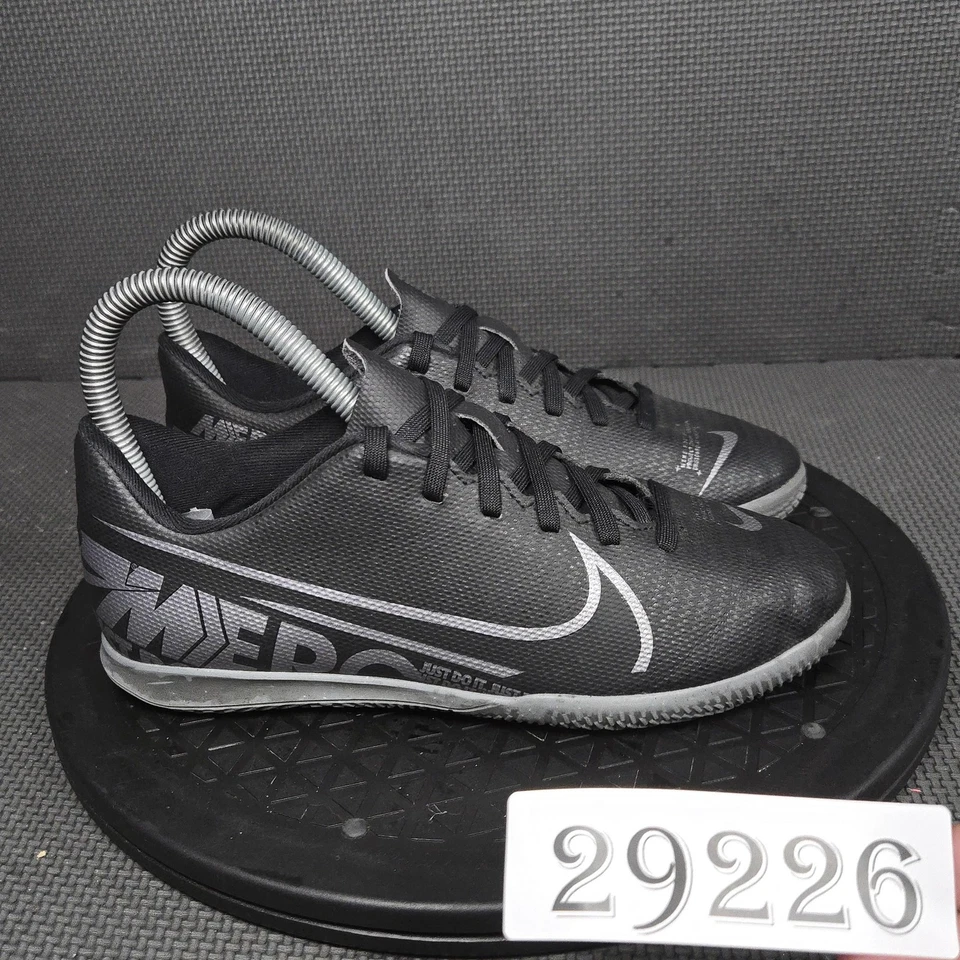 Nike Mercurial Vapor 13 Academy IC Zapatos Niños 3 Interior Fútbol Fútbol Tenis Foto 1 de 4