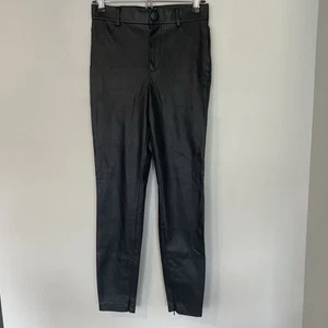 ZARA Trafaluc Black Faux Leather Zip Ankle Faux Pocket Pant Womens Sz Medium - Picture 1 of 9