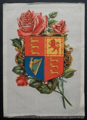 SHIELD OF ARMS OF GREAT BRITAIN AND ROSES 1914 Imperial Tobacco PREMIUM SILK  - Image 1 of 2