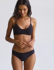 CLEARANCE - Commando Butter Mid-Rise Thong in Black - XS, S, M, L, XL - Picture 1 of 3