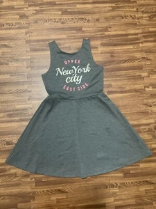 H&M Girls Dress Gray Upper New York City East Side Size 8-10Y - Picture 1 of 4