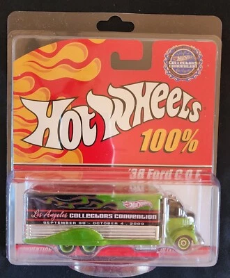 Hot Wheels Diecast 1:64 Redline Club 2009 Convención de Coleccionistas "38 Ford C.O.E." Foto 1 de 2