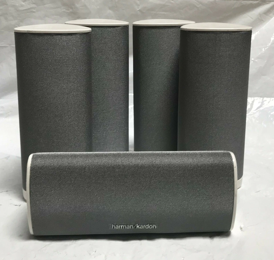 Sistema de altavoces de cine en casa Harman Kardon HKTS 16BQ 200W 5,1 canales - blanco Foto 1 de 1