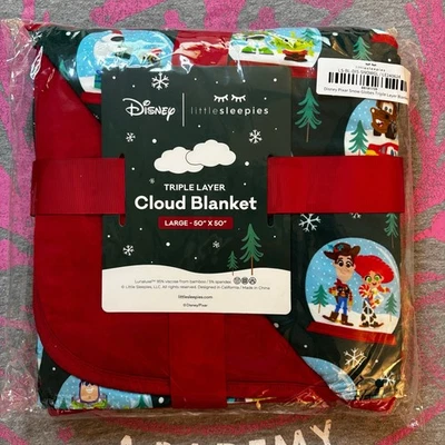 ¡NUEVO! ❤️ Little Sleepies Disney A Very Pixar Navidad Globos de Nieve Nube Manta Foto 1 de 4