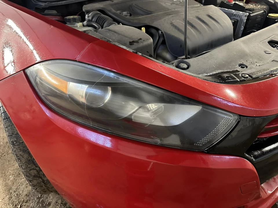 13 14 15 16 DODGE DART Headlamp Assembly Passenger Side Right Foto 1 de 1