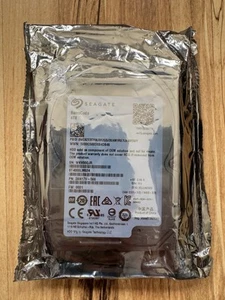 Seagate BarraCuda ST4000LM024 4TB 2.5" SATA Internal Hard Drive HDD - New - Picture 1 of 3