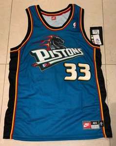 grant hill pistons jersey