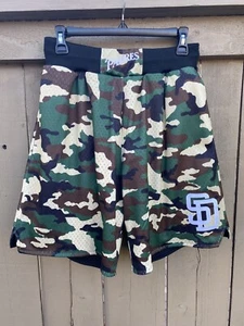 NWT Mitchell & Ness Authentic San Diego SD Padres MLB Camouflage Shorts Medium - Picture 1 of 10
