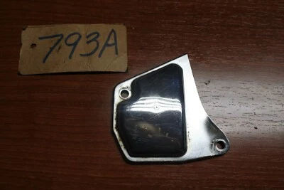 Suzuki GT 185 1975 cubierta de bomba de aceite cubierta cromada 11412-36000 OEM 75 G Foto 1 de 4