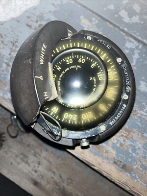 "Brújula vintage Wilfrid O White & Sons de 6"" con carcasa blanca Kelvin"  Foto 1 de 3