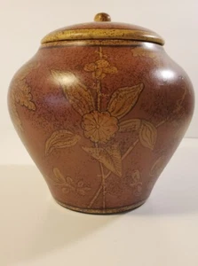 Vintage Terrakotta Deko Tontopf Vase mit Deckel und braunem Blumenmuster - Bild 1 von 11