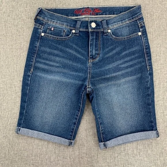 Polo para mujer U.S. Assn. Denim Co. Pantalones cortos auténticos talla 4 63 % algodón tiro medio Foto 1 de 4