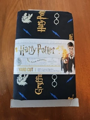 NEW Harry Potter Gryffindor Premium 100% Cotton 1 Yard Cut 36" x 44" Fabric - Image 1 of 2