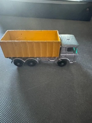 VINTAGE 1968 MATCHBOX LESNEY No.47 C DAF TIPPER CONTAINER TRUCK - Image 1 of 4