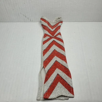 Radiant Mego 1976 Cher моды кукла платье - блестящий красный/серебро винтажный - Изображение 1 из 4