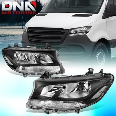 Faros negros/claros para Mercedes Sprinter 1500 2500 3500 4500 2019-2022 Foto 1 de 4