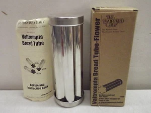PAMPERED CHEF VALTROMPIA BREAD TUBE FLOWER BAKING PASTRY KITCHEN UTENSIL W/BOX - Picture 1 of 1