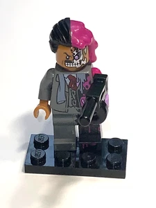 LEGO Two-Face (sh0395) Minifigur ~ Double Demolition 70915 - Bild 1 von 2