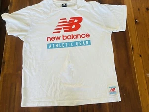 New Balance T Shirt Size Large White With Red & Blue Athletic Gear - Picture 1 of 5