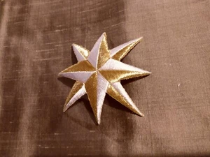 4 EMBROIDERY IRON ON APPLIQUES WHITE GOLD CHIC STARS - Bild 1 von 3