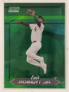 2024 Topps Stadium Club Luis Robert Jr #40 Chrome Green - Picture 1 of 2