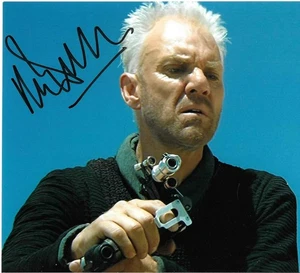 MALCOLM McDOWELL as Soran in"Star Trek Generations" genuine autograph COA W38309 - Picture 1 of 1
