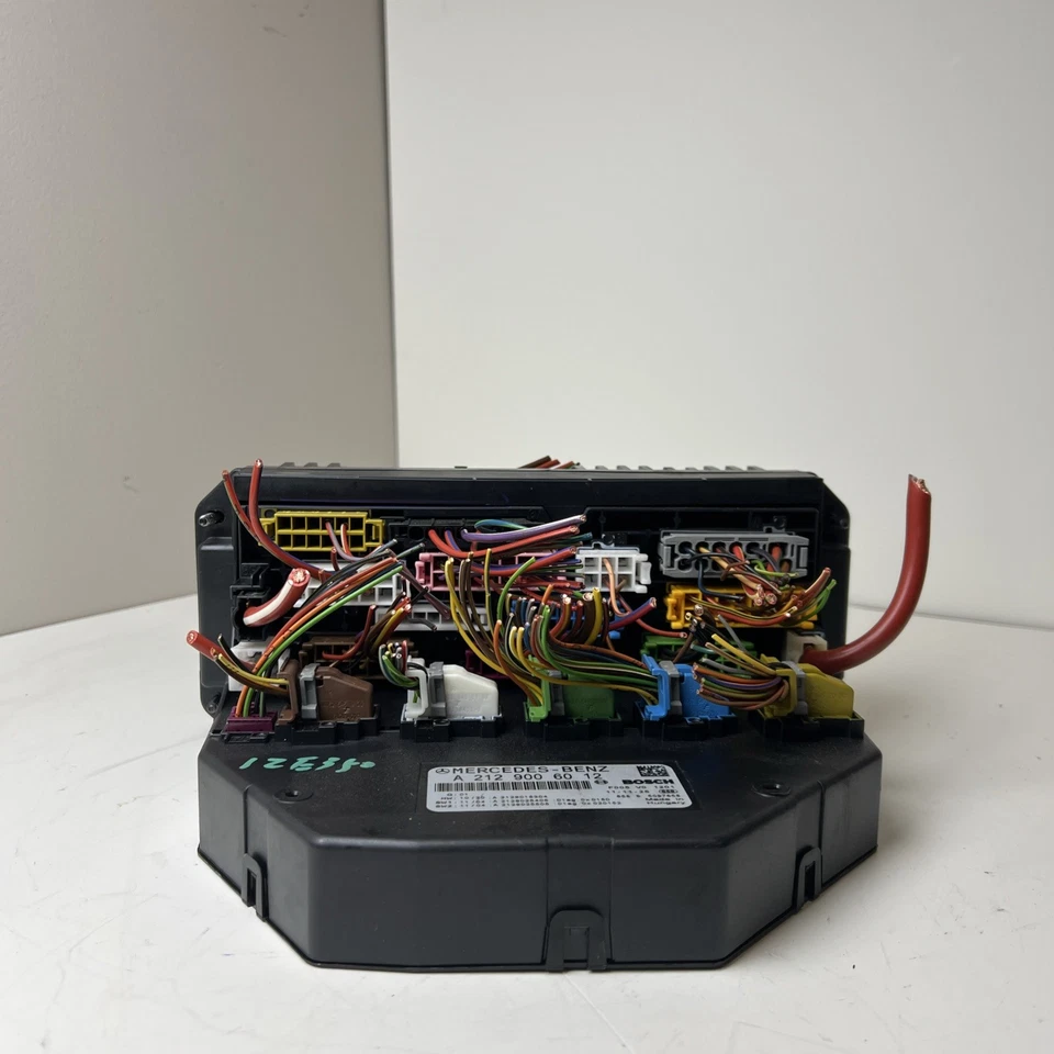 2012 MERCEDES-BENZ E350 SAM MODULE RELAY FUSE BOX A2129006012 OEM - Изображение 1 из 4