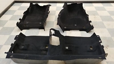 Alfombra interior delantera y trasera negra Dodge Challenger 2015-2023 OEM Foto 1 de 4