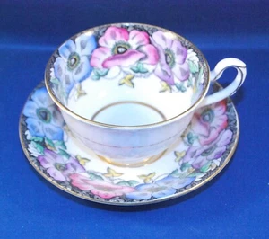 Vintage Taylor & Kent English Bone China Tea Cup & Saucer Set Purple Blue Floral - Picture 1 of 5