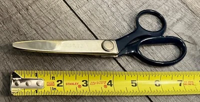 Vintage WISS SCALLOPING pinking SHEARS Model SN7 Scissors 7.5" - Image 1 of 3