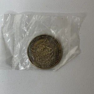 North American Hunting Club Member Collectors Medallion Grizzly Bear Big Game - Picture 1 of 2