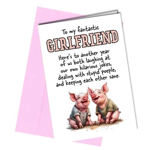 Tarjeta de aniversario #1754 Fantastic Girlfriend, riéndose de chistes Funny pigs - Imagen 1 de 2
