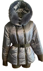 Neu ohne Etikett LANDI Italy Steppmantel Jacke Gürtel abnehmbare Kapuze Fuchsbesatz IT 44 US L - Bild 1 von 6