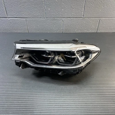 Conjunto de faros delanteros izquierdos BMW G30 530i 520i M5 F90 2018-2020 OEM *NOTA* Foto 1 de 4