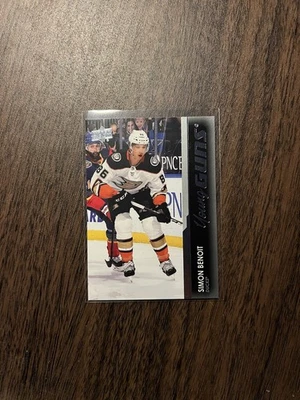 2021-22 Upper Deck Series 1 - Young Guns Simon Benoit #228 (RC) - Image 1 of 2