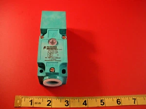 Sensore di prossimità RB Denison NJ15+B+VWS 80-250vac Pepperl Fuchs NJ 15 B VWS Nnb - Foto 1 di 5