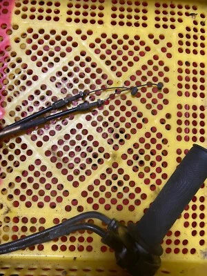 Honda Super Hawk 1000 Vtr1000f 1998 empuñadura de acelerador derecha Foto 1 de 2