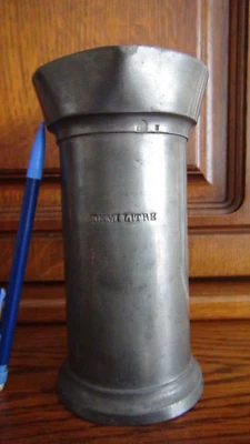 ANCIEN BROC PICHET MESURE 1/ 2 litre en ETAIN  - Photo 1/4