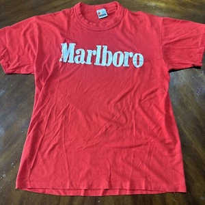 Vintage Marlboro Cigarettes T-shirt - 70s or 80s - Large - Picture 1 of 4
