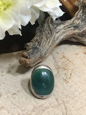 23. Vintage Modernist Sterling Silver 925 Oval Green Agate Signet Ring 6.25s, 9g - Image 1 of 4