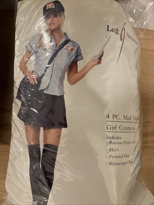 Disfraz mediano 4 piezas entrega por correo Foto 1 de 3