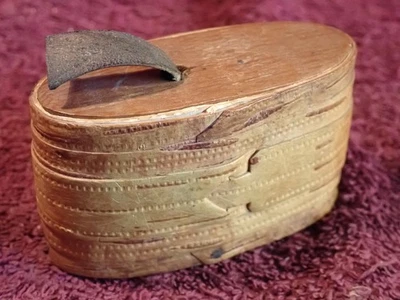 dated 1939  BIRCH BARK SNUFF TOBACCO BOX  SWEDEN SWEDISH MARKARYD - Image 1 of 4
